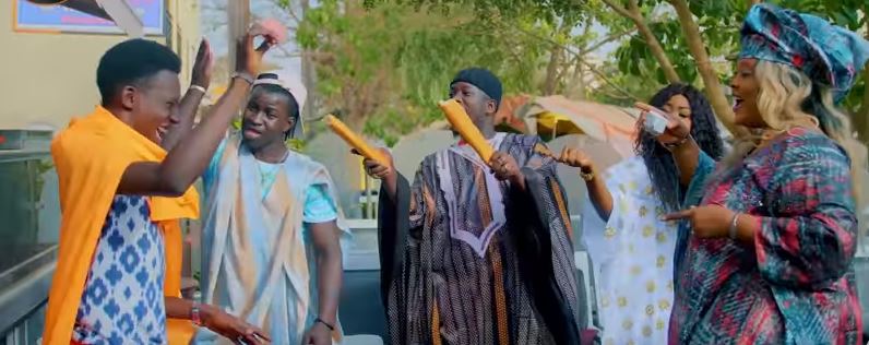 CLIP: Tekk Khel – Ndogou Salam Diallo ak Ouzin Keita