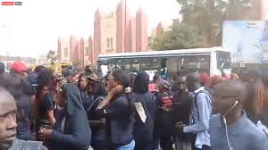 LES RESSORTISSANTS DE MEDINA EL HADJI CRIENT AU SECOURS