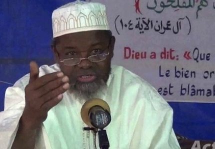 IMAM CHEIKH OUSMANE FAYE ALERTE SENEGALAIS ET MARABOUTS POLITICIENS