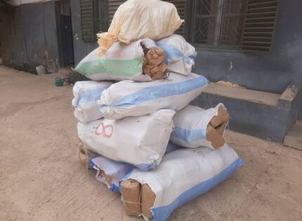 ARRESTATION DEALERS ET SAISINE 326 KILOGRAMMES CHANVRE INDIEN PAR LA DOCRTIS